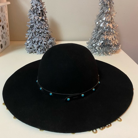Rebecca Minkoff Accessories - Rebecca Minkoff New Floppy Hat